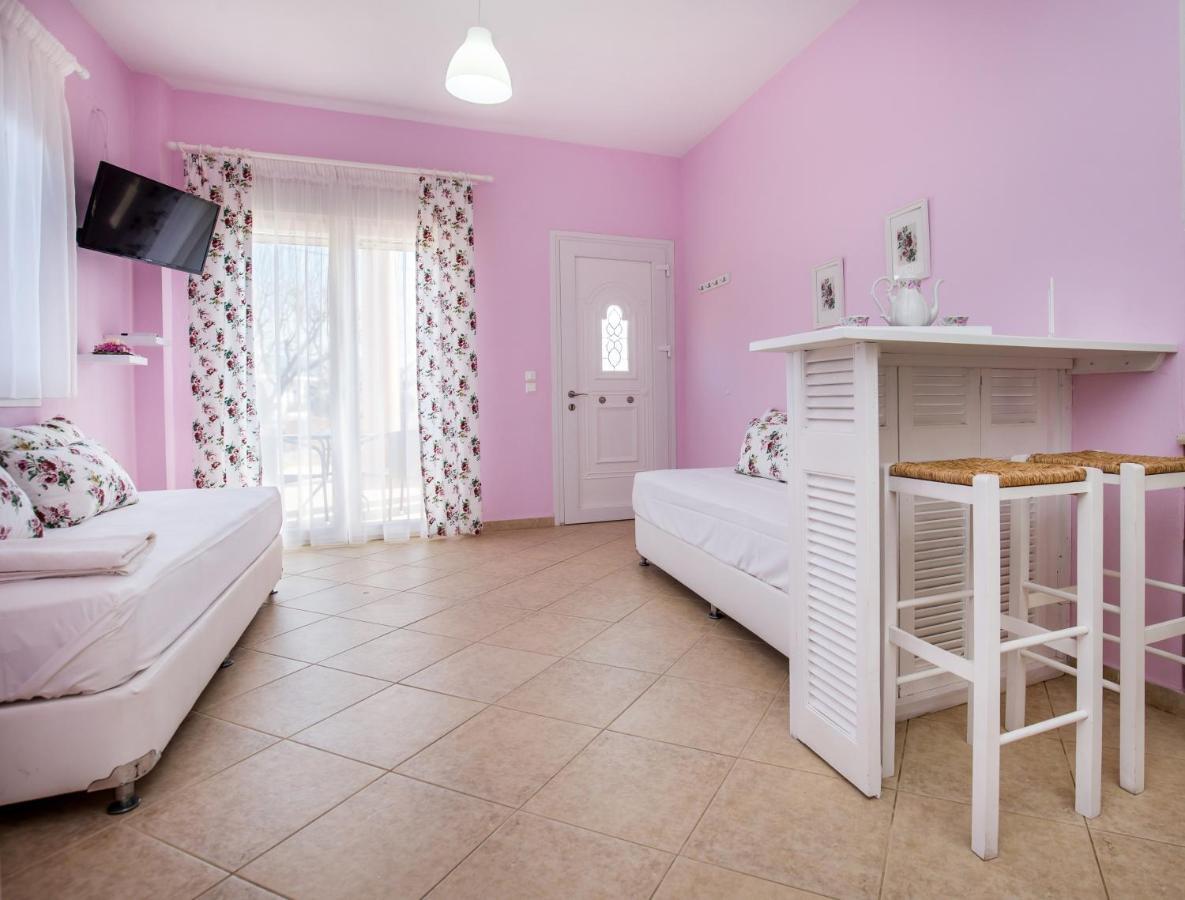 Angels View Luxury Family Apartments Limenária Eksteriør bilde